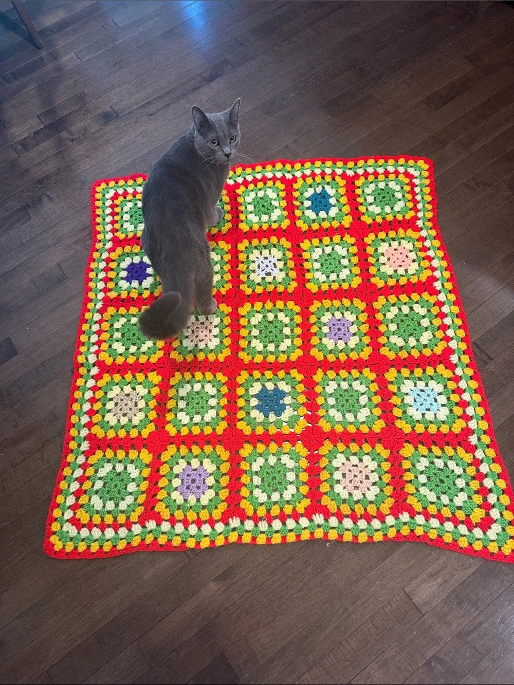 Vintage mini afghan lap or kids throw blanket
